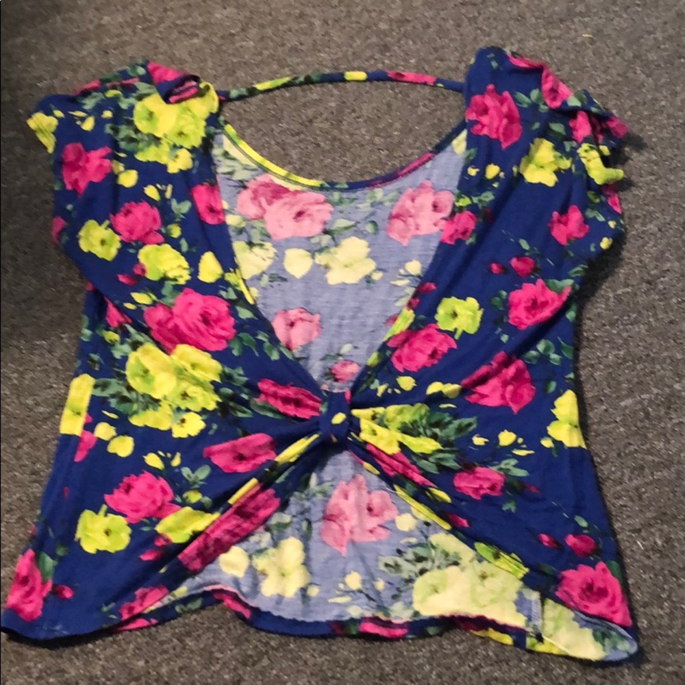 Floral top